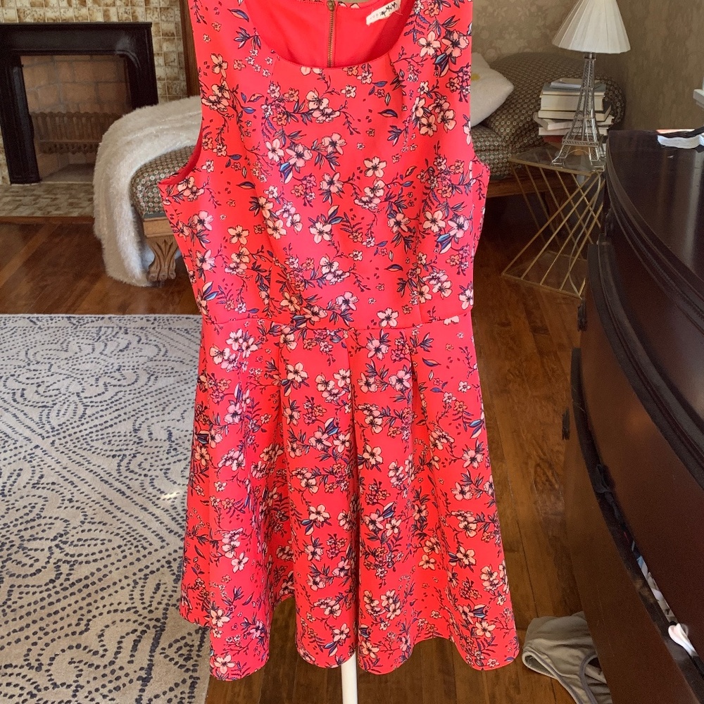 Copper key floral dress.‎ Pre owned.